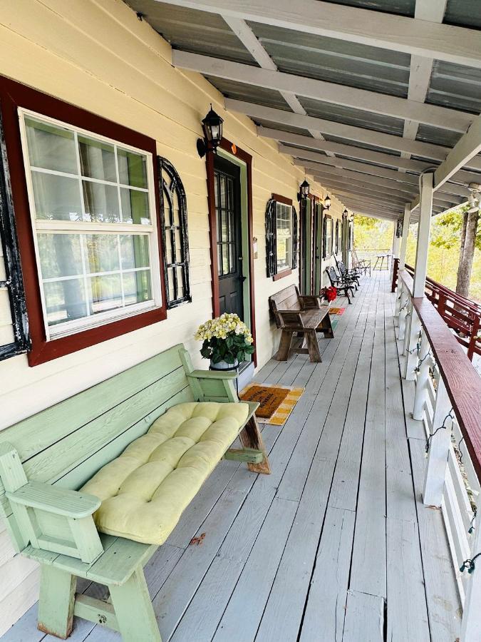Acorn Hideaways Canton Unwind At Green Gables Suite For Up To 3 מראה חיצוני תמונה